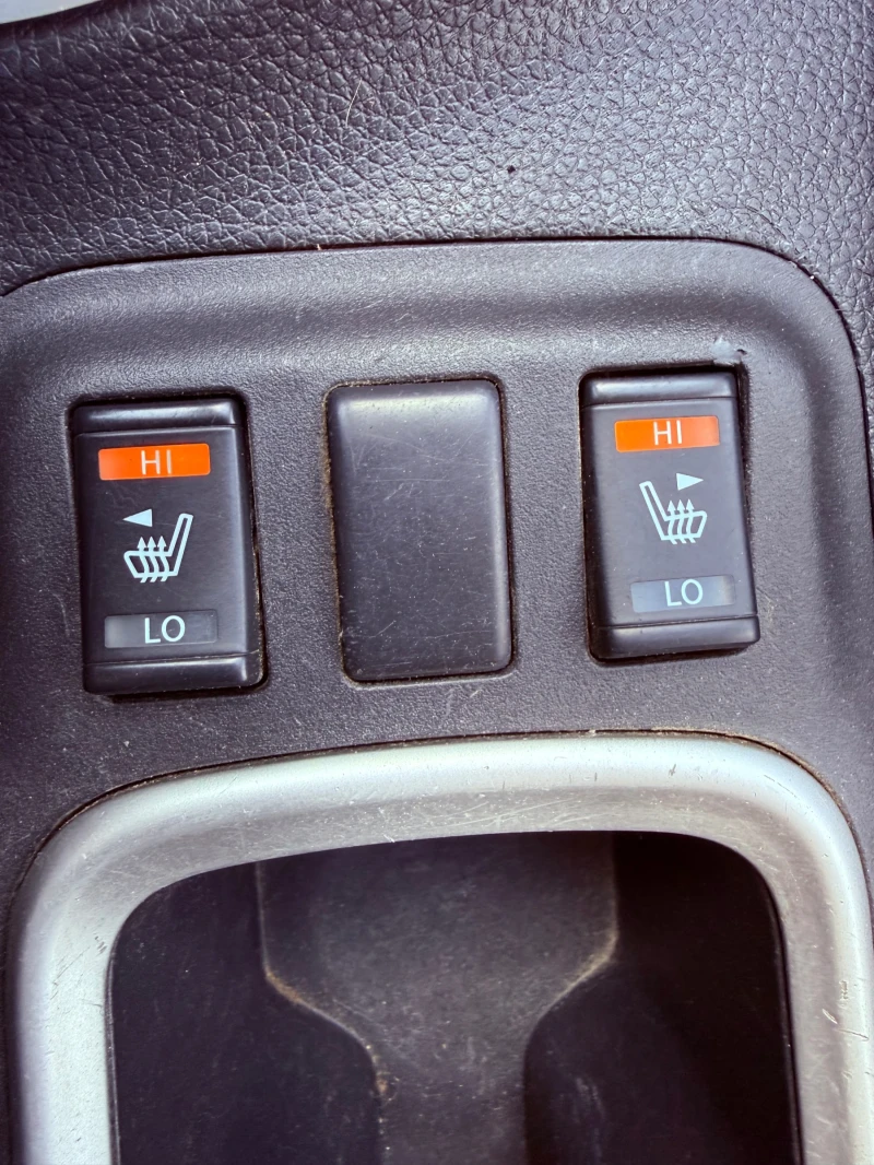 Nissan Navara NP300, снимка 15 - Автомобили и джипове - 52857785