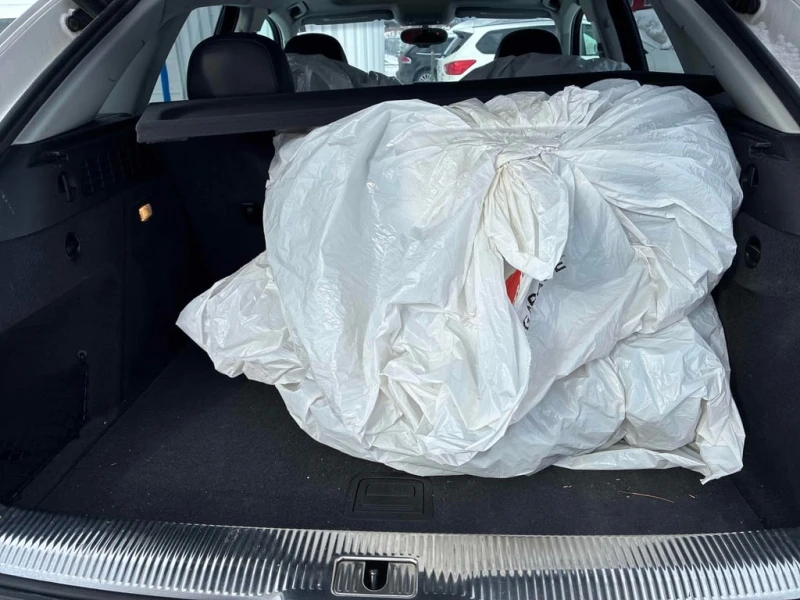 Audi Q3 2015 TECHNIK QUATTRO * БЕЗ ПЪРВОНАЧАЛНА ВНОСКА* , снимка 12 - Автомобили и джипове - 53163223