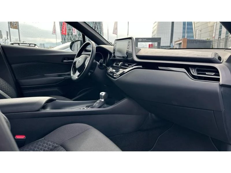 Toyota C-HR 1.8 HYB E-CVT CENTER, снимка 6 - Автомобили и джипове - 52950152