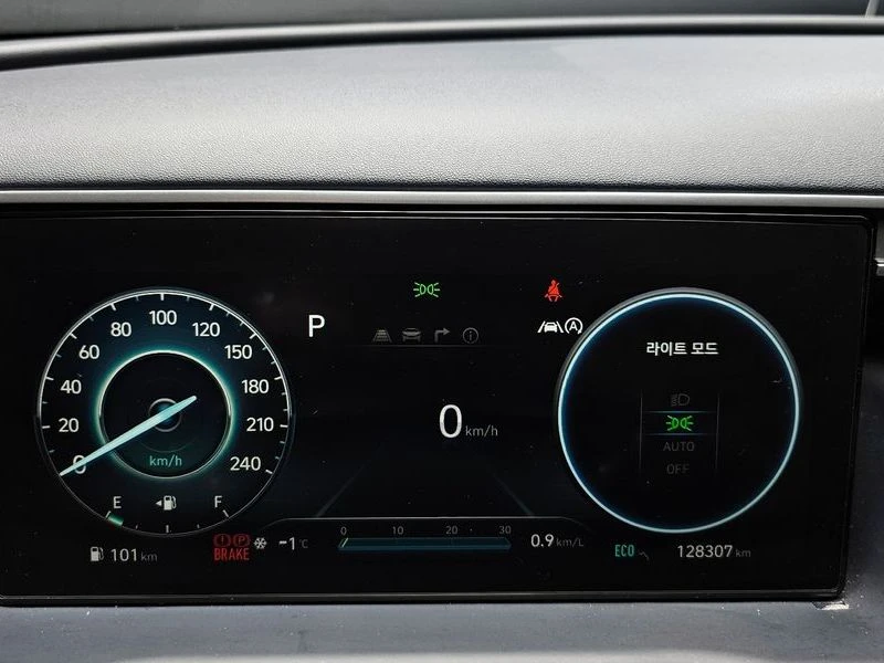 Hyundai Tucson D2.0 4WD/ ���������/ 360/ �����/ ��.�������/ DIST | Mobile.bg � ����������� 8