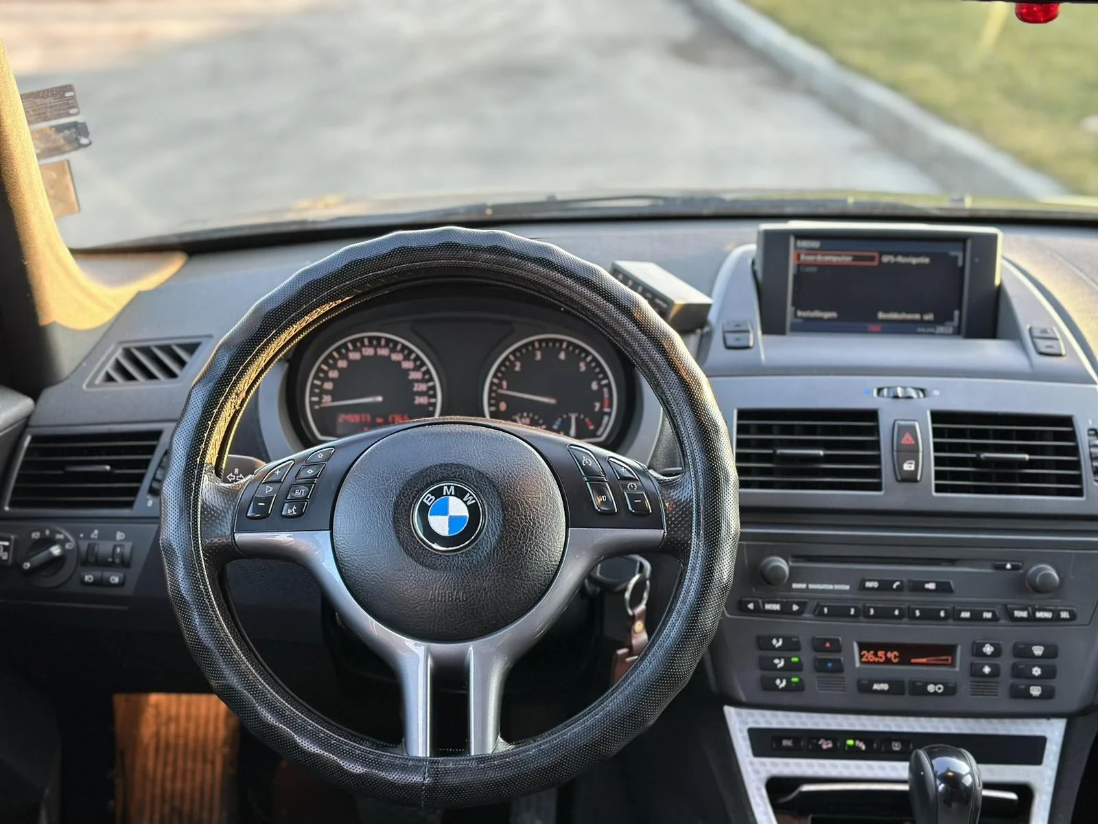 BMW X3 2.5i LPG - изображение 8