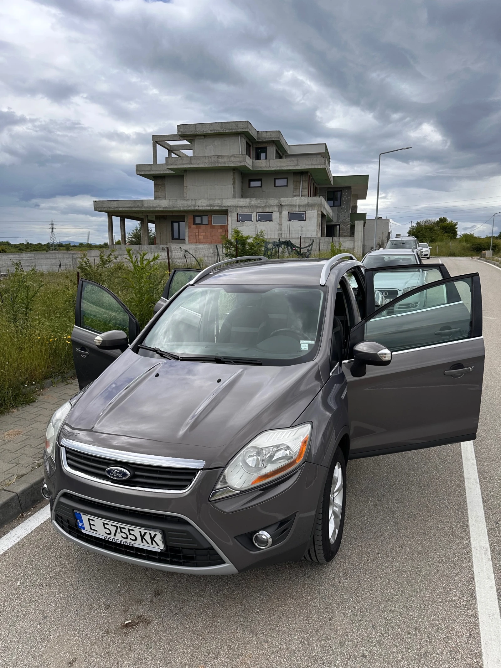 Ford Kuga  - изображение 10