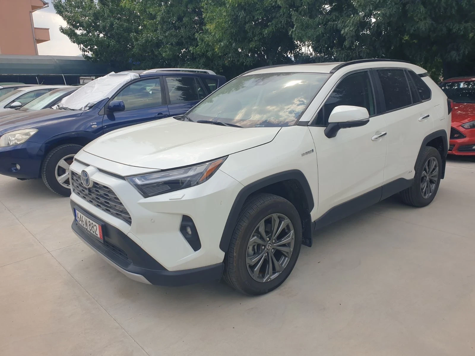 Toyota Rav4 2.5 Hybrid Platinum  - изображение 6