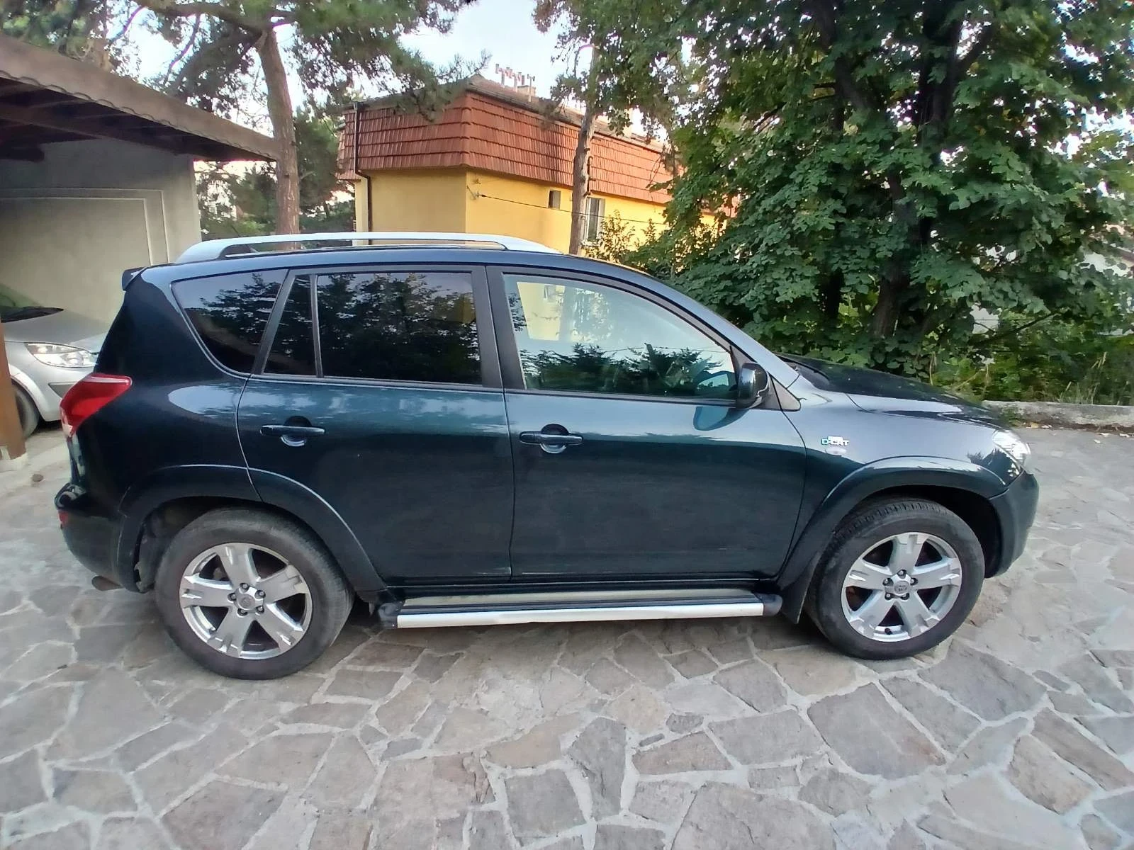 Toyota Rav4  - изображение 4