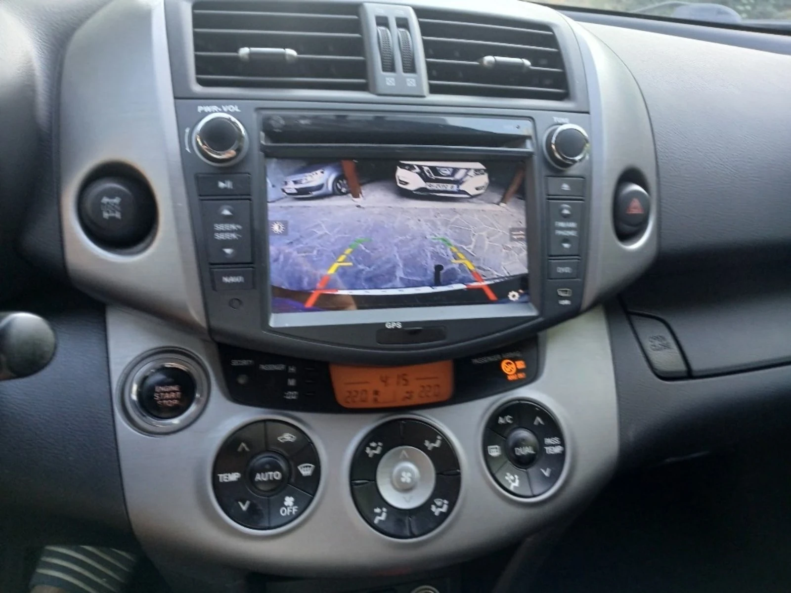 Toyota Rav4  - изображение 10