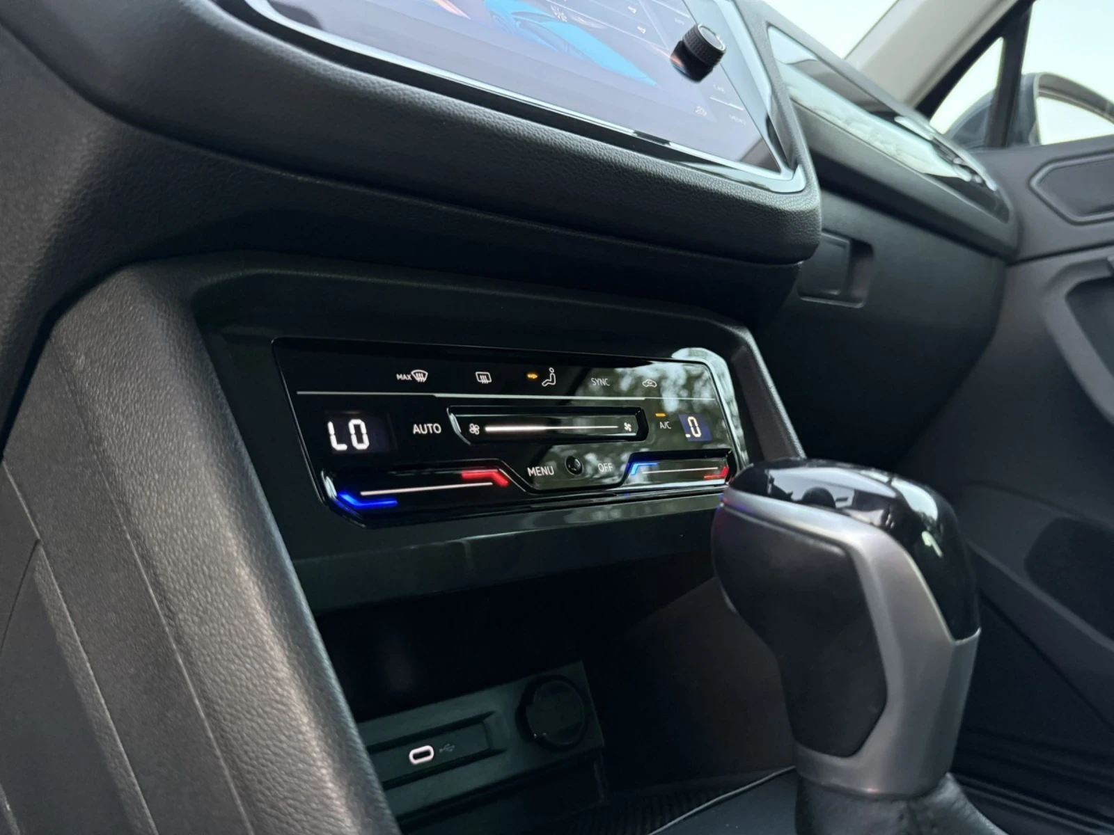 VW Tiguan 2.0  TDI 150hp | Mobile.bg — изображение 12