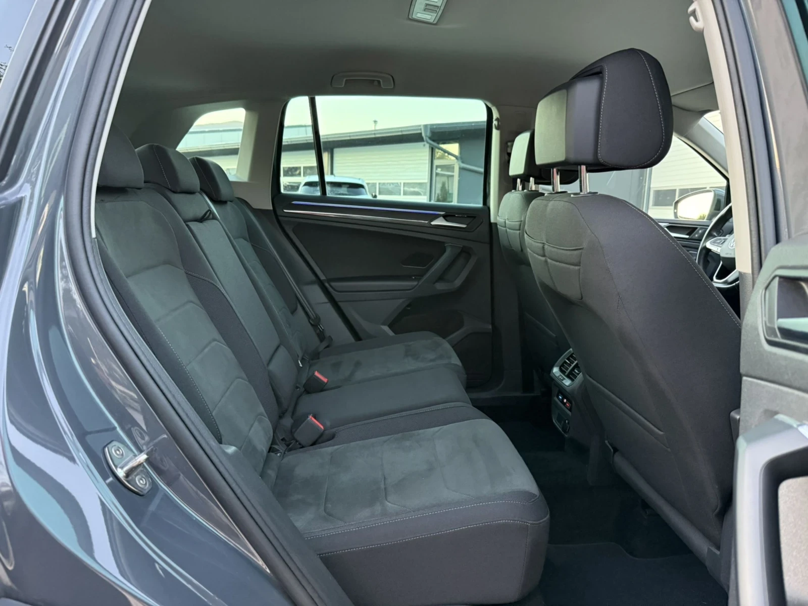 VW Tiguan 2.0  TDI 150hp | Mobile.bg — изображение 15