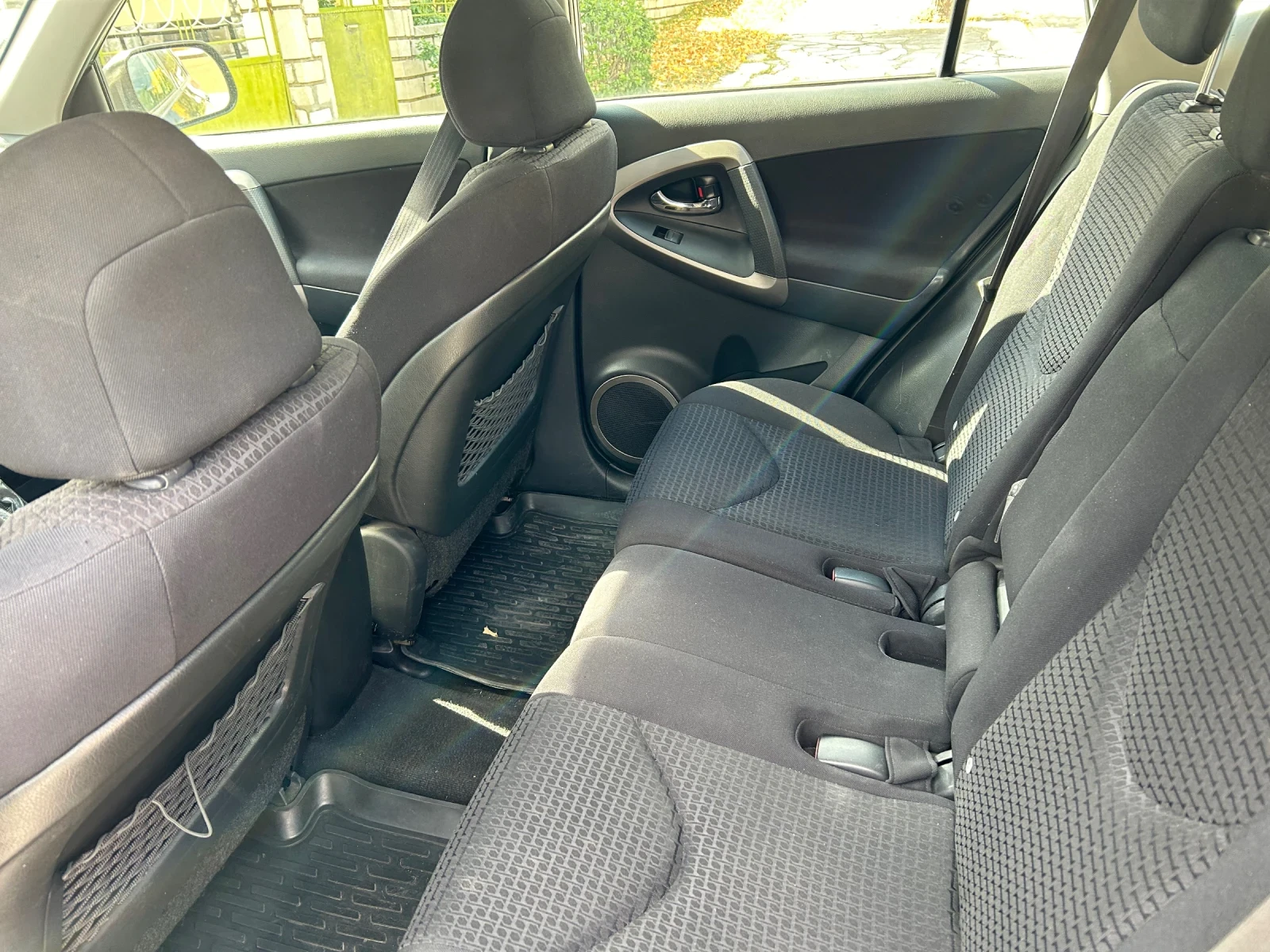 Toyota Rav4 2, 2, снимка 8 - Автомобили и джипове - 53983835