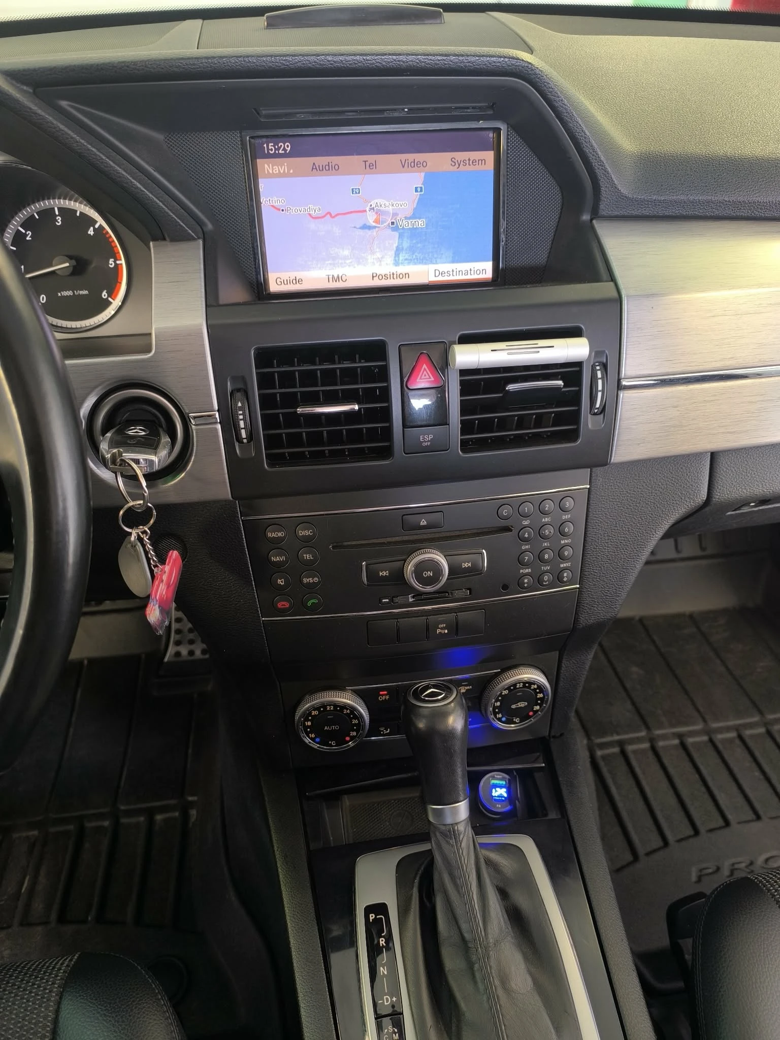 Mercedes-Benz GLK 220 CDI 4Matic, снимка 11 - Автомобили и джипове - 55750797