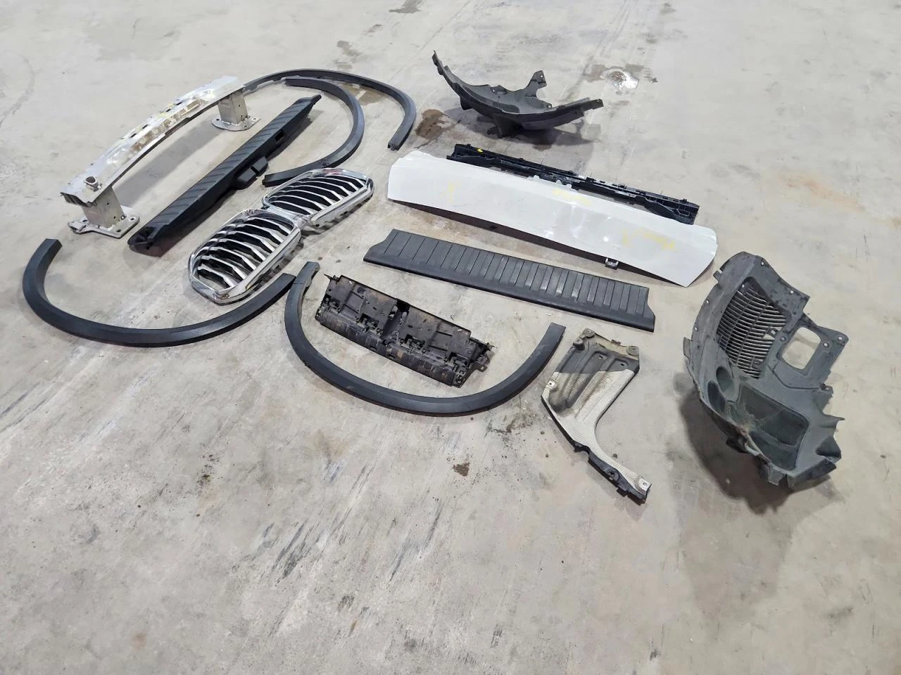 BMW X5 3.0l Sdrive 40I, снимка 13 - Автомобили и джипове - 56339986