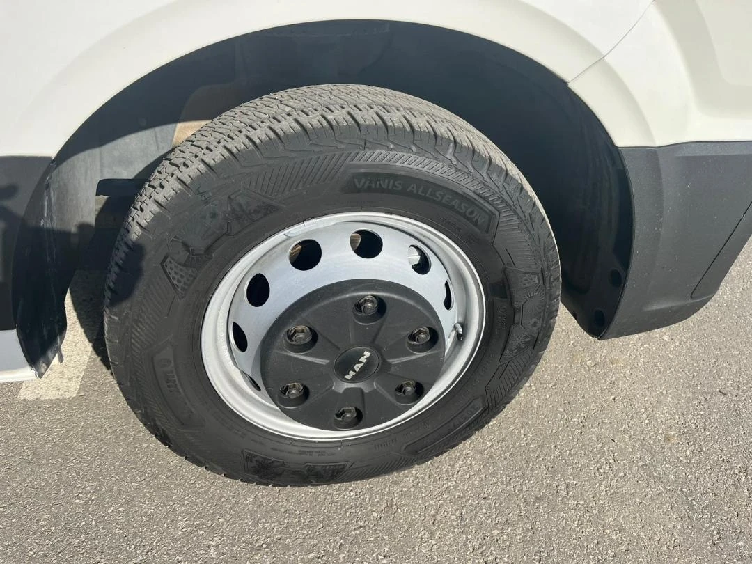 Man TGE 3.180    .   | Mobile.bg   11