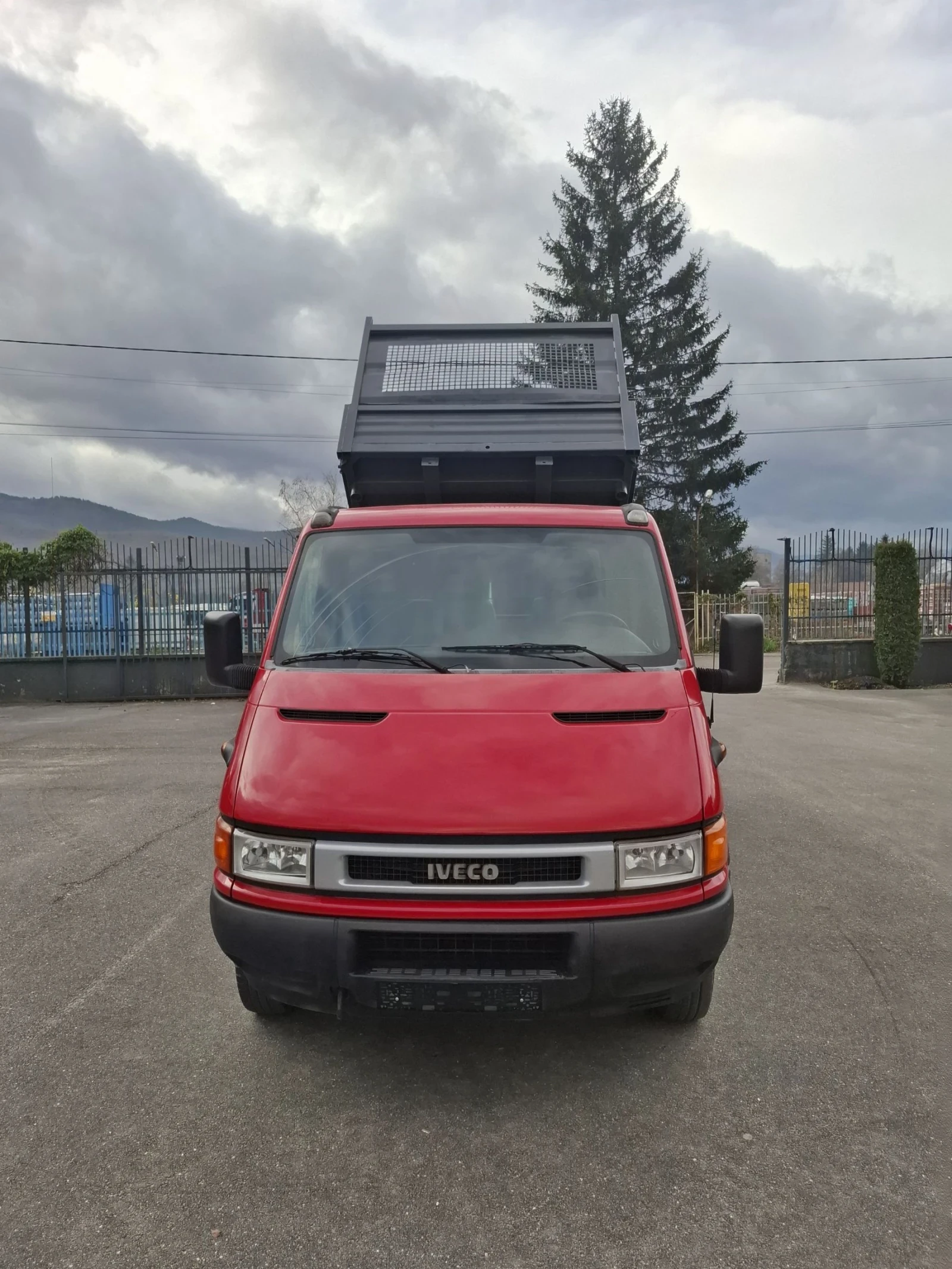 Iveco 35C9 2.8TDI 3СТРАНЕН САМОСВАЛ - изображение 3