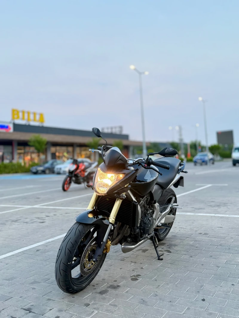 Honda Hornet PC41, снимка 2 - Мотоциклети и мототехника - 52430415