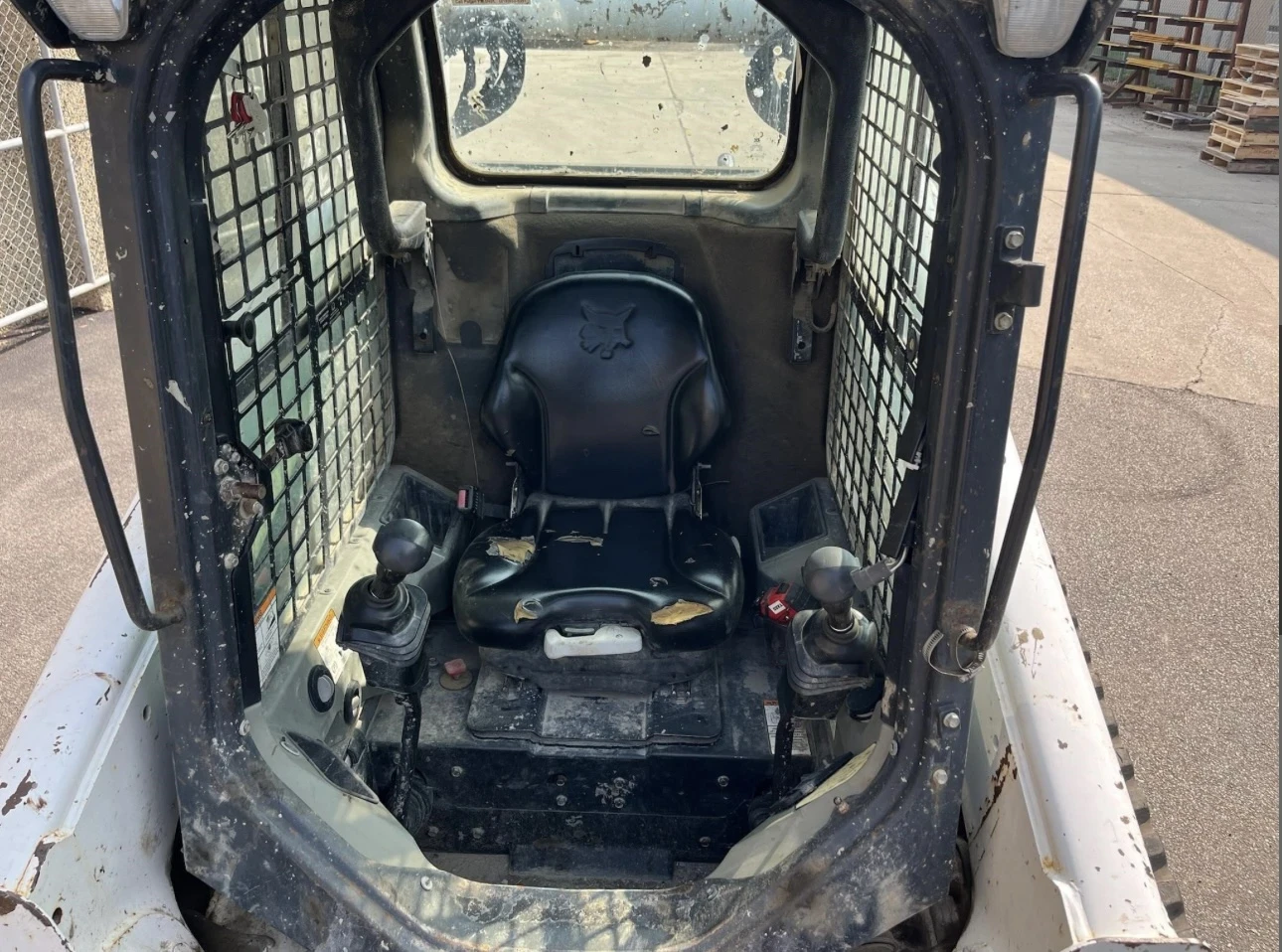 ���� ����� �������� Bobcat T650 | Mobile.bg � ����������� 7
