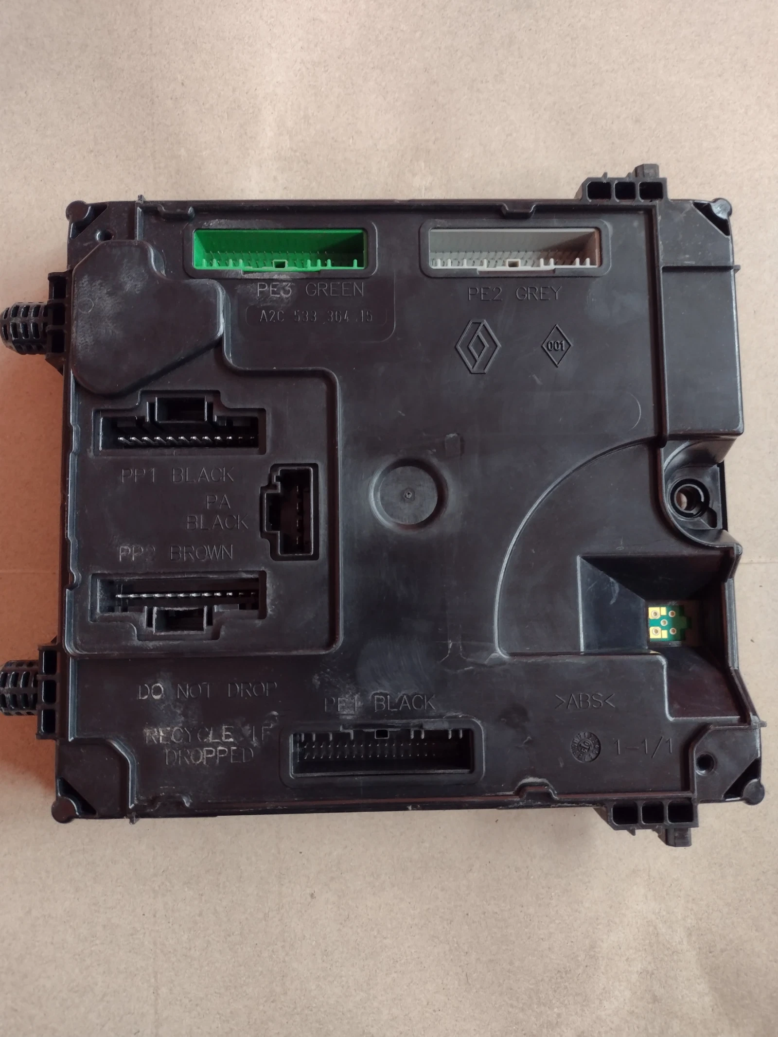 284B11401R  BCM �����  RENAULT LAGUNA III  A2C53186521  15   A2C53297660 | Mobile.bg � ����������� 4