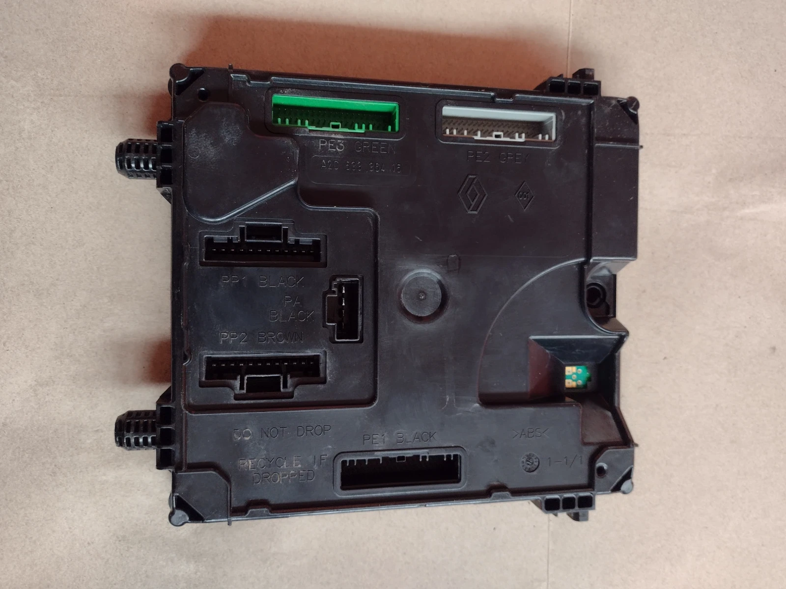 284B11401R  BCM �����  RENAULT LAGUNA III  A2C53186521  15   A2C53297660 | Mobile.bg � ����������� 1