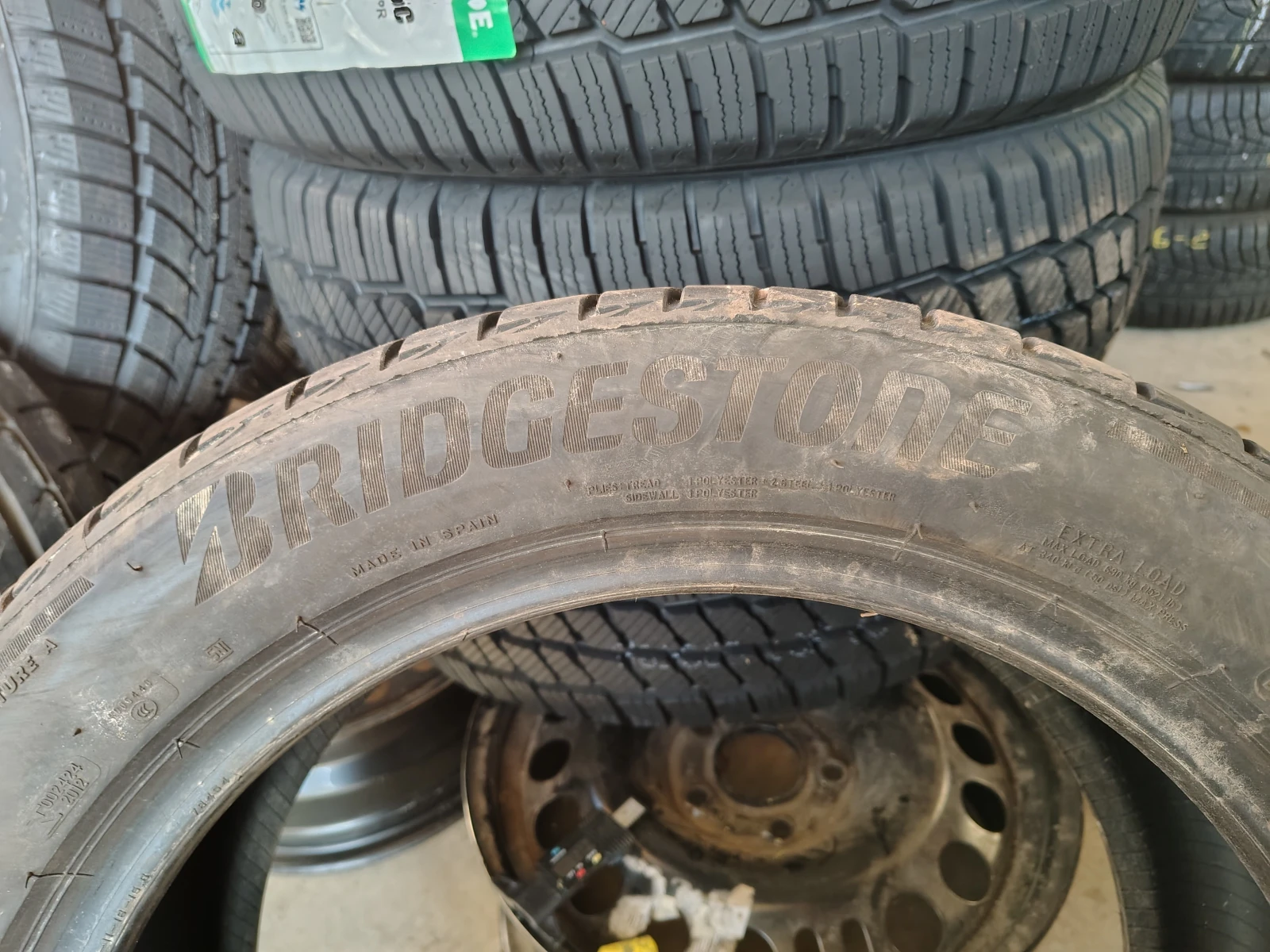 Гуми Летни 215/50R17, снимка 5 - Гуми и джанти - 53776063