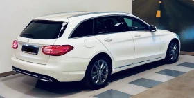 Mercedes-Benz 220, снимка 4