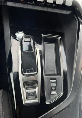 Peugeot 3008 1.5 BlueHDI 130.NAVI.LED.KAMERA, снимка 7