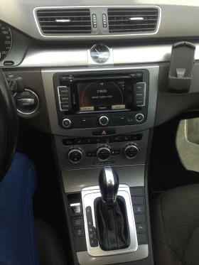 VW Passat 2.0TDI/170/CommonRail//NAVI/LED          | Mobile.bg    12