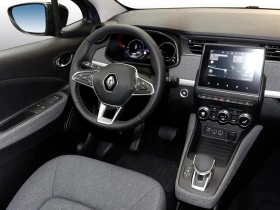 Renault Zoe E-TECH 2023 . | Mobile.bg    13