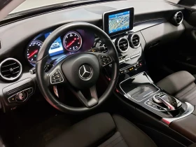 Mercedes-Benz 220, снимка 14