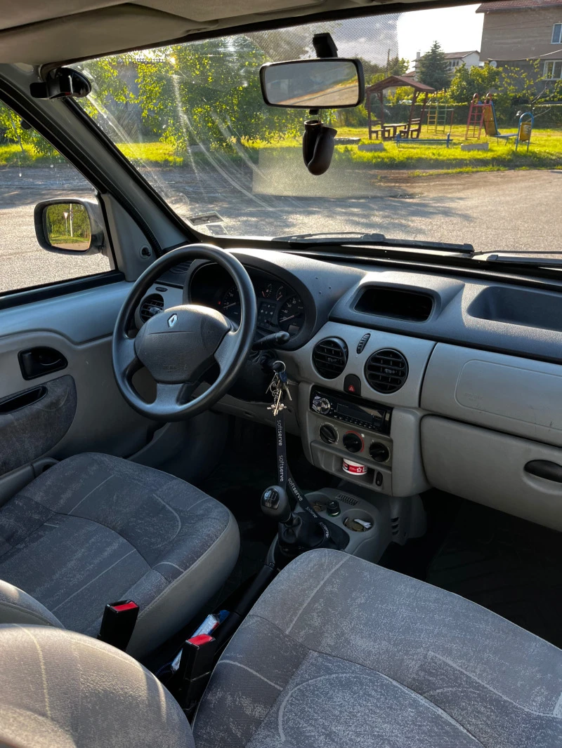 Renault Kangoo, снимка 8 - Автомобили и джипове - 47373862