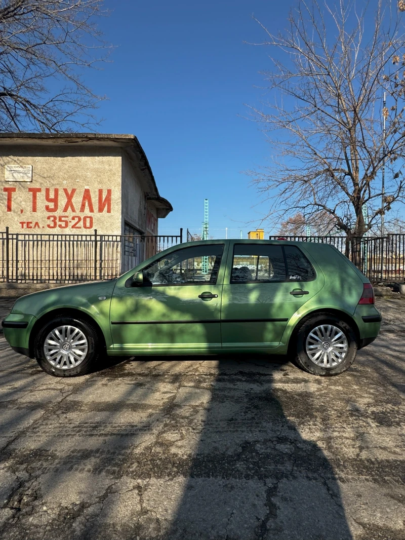 VW Golf 2.0, снимка 6 - Автомобили и джипове - 48491726