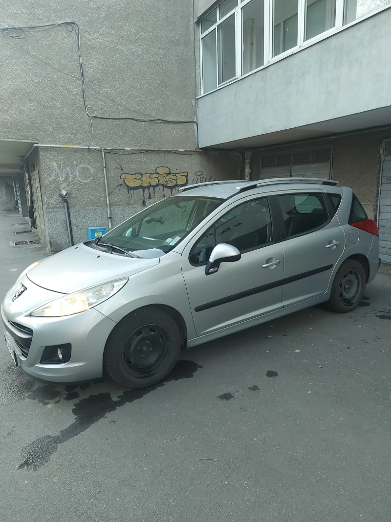 Peugeot 207 1, 4 sw, снимка 1 - Автомобили и джипове - 48738458