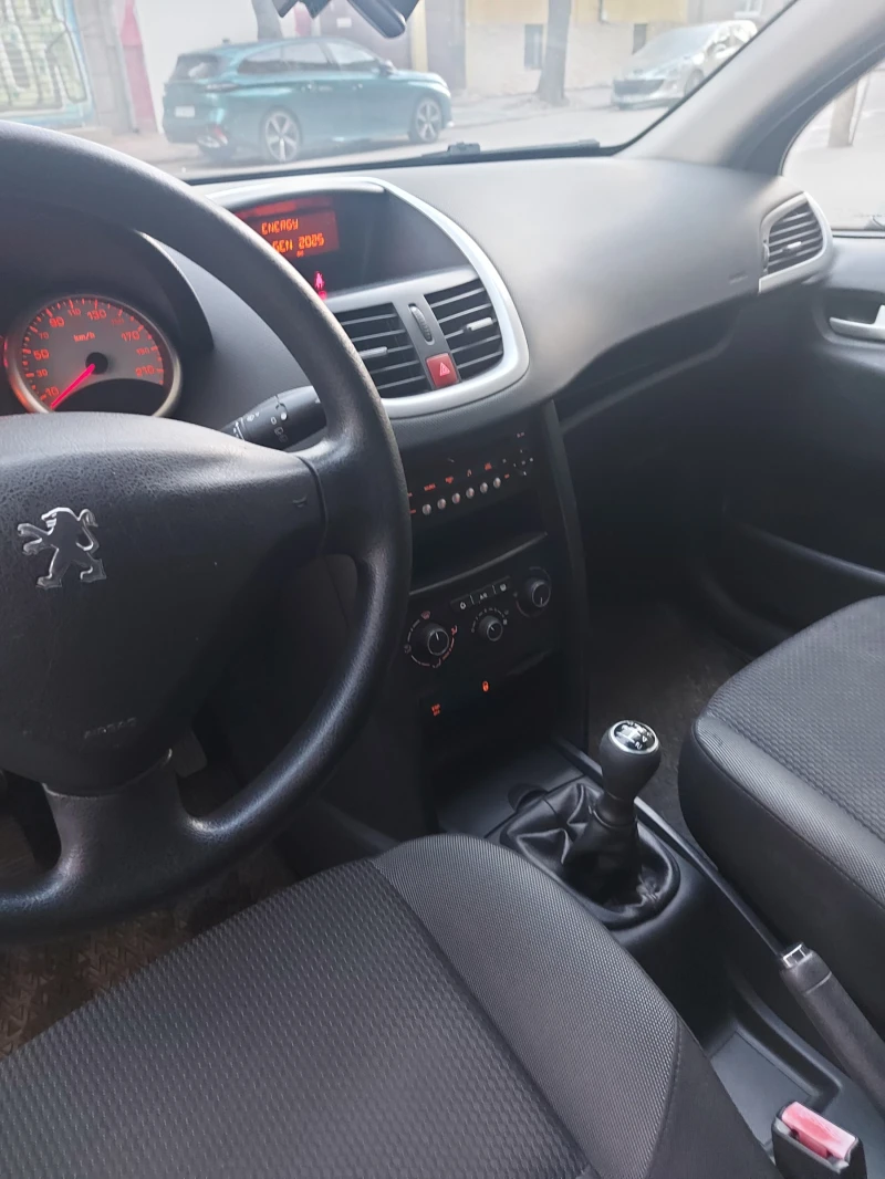 Peugeot 207 1, 4 sw, снимка 5 - Автомобили и джипове - 48738458