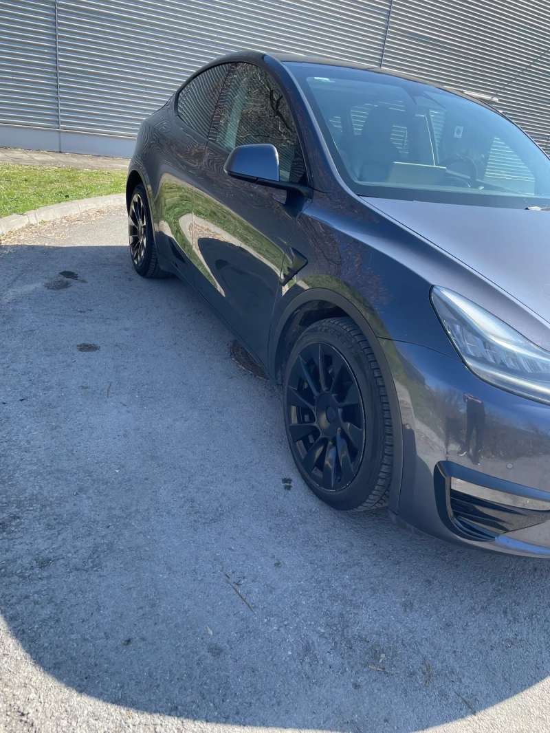 Tesla Model Y Long range, снимка 13 - Автомобили и джипове - 49587966