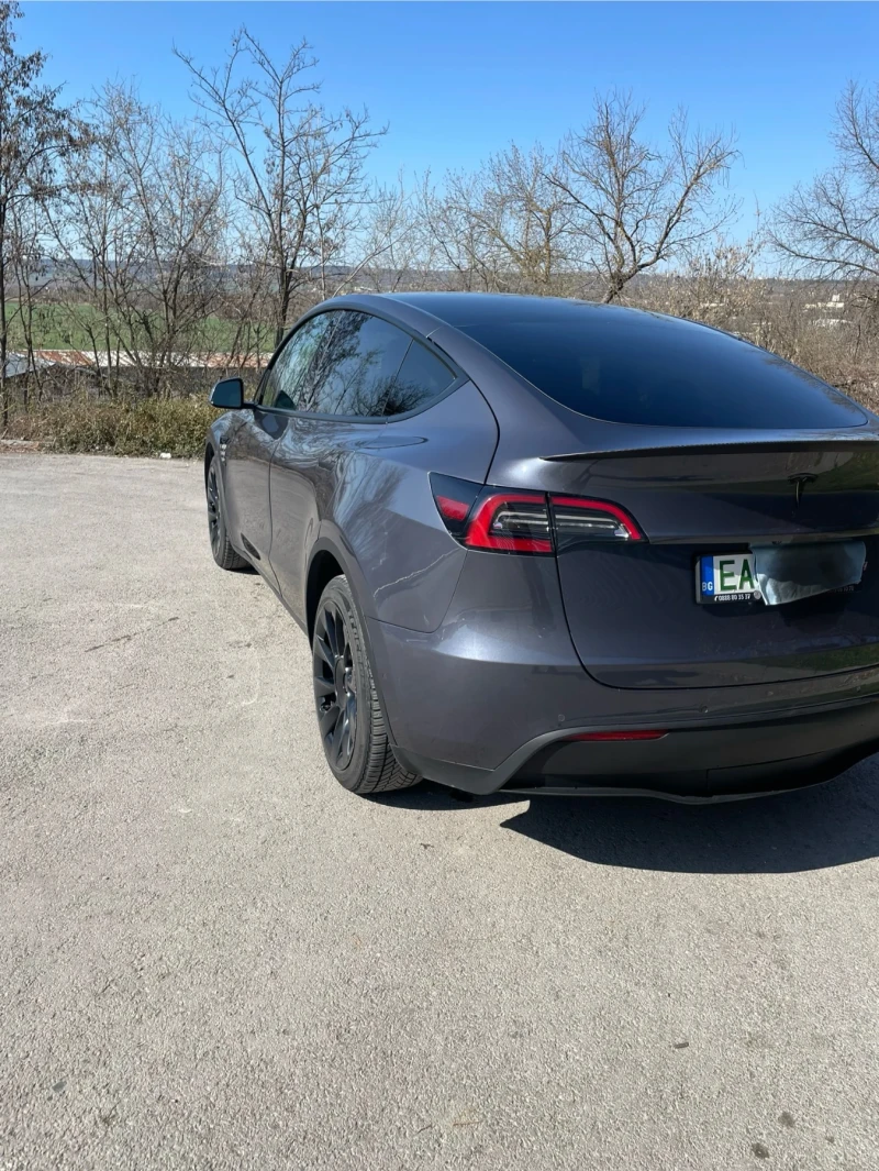 Tesla Model Y Long range, снимка 17 - Автомобили и джипове - 49587966