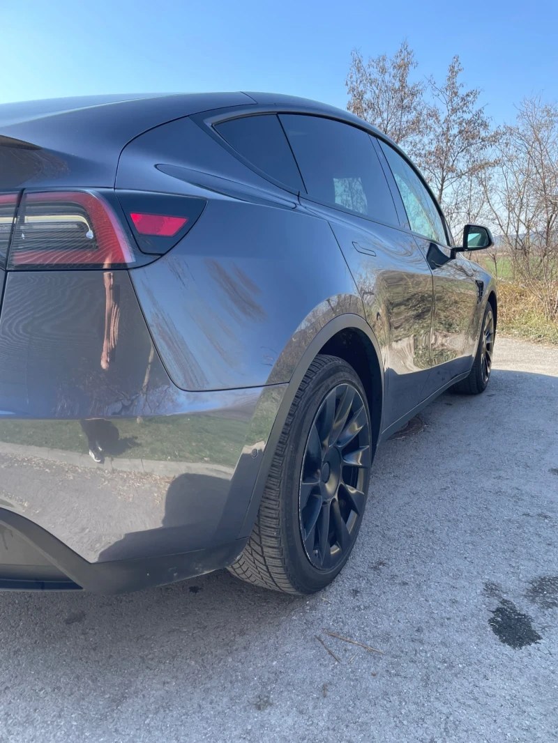 Tesla Model Y Long range, снимка 15 - Автомобили и джипове - 49587966