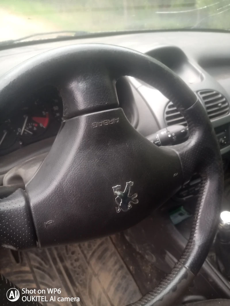 Peugeot 206 Комби, снимка 4 - Автомобили и джипове - 49960447