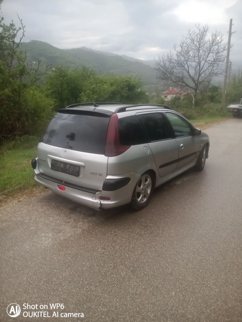 Peugeot 206 Комби, снимка 5 - Автомобили и джипове - 49960447