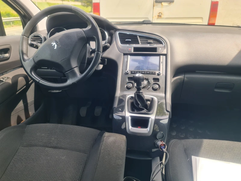 Peugeot 5008 1.6 HDi , снимка 3 - Автомобили и джипове - 51899060