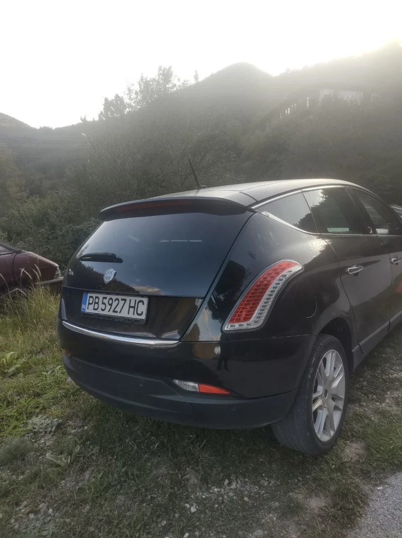 Lancia Delta 1.6 120 k.s , снимка 11 - Автомобили и джипове - 50926464