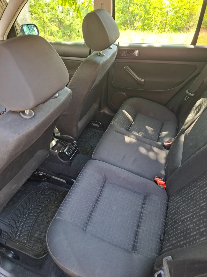 VW Golf, снимка 8 - Автомобили и джипове - 52596194