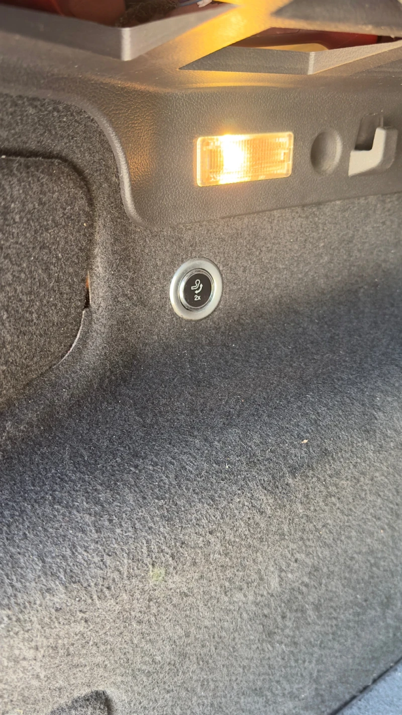 Ford C-max 2.0 TDCI, снимка 10 - Автомобили и джипове - 51306659