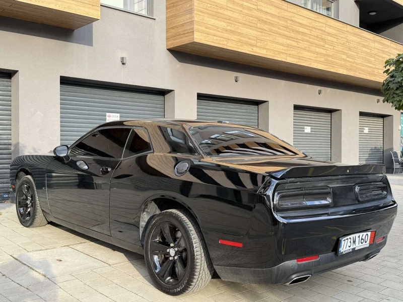 Dodge Challenger 3.6V6* SXT* ANDROIDNAVI* РЕАЛНИ КМ* ПЕРФЕКТНА, снимка 6 - Автомобили и джипове - 51926226