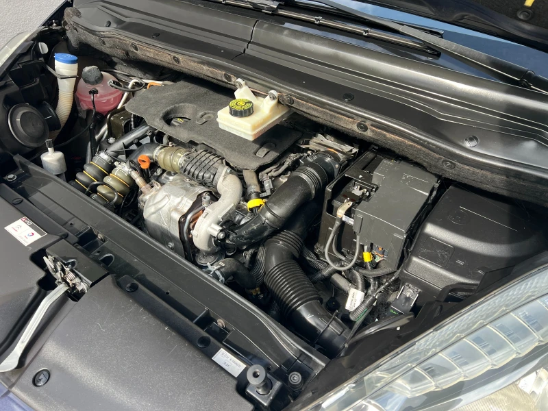 Citroen C4 Picasso 1.6eHDi ПРОЧЕТИ ОПИСАНИЕТО, снимка 13 - Автомобили и джипове - 52003272