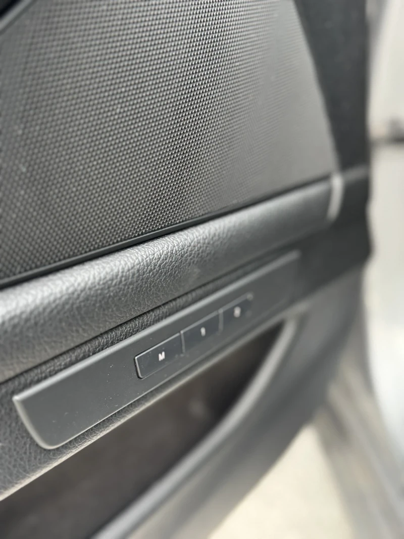 BMW 525 2.0/218кс 4х4 , снимка 12 - Автомобили и джипове - 52501354