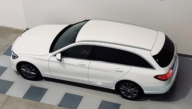 Mercedes-Benz 220, снимка 3 - Автомобили и джипове - 52669458