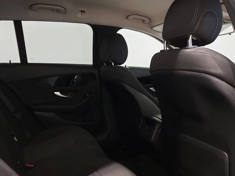 Mercedes-Benz 220, снимка 15 - Автомобили и джипове - 52669458