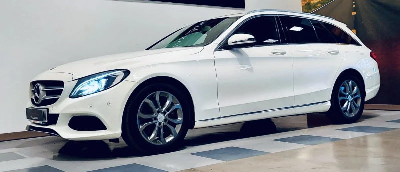 Mercedes-Benz 220, снимка 5 - Автомобили и джипове - 52669458