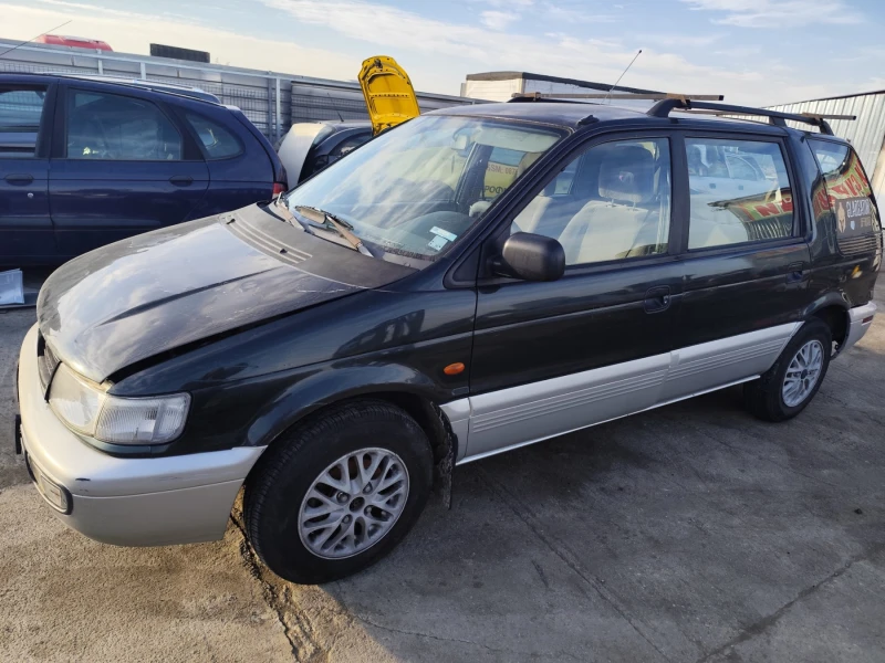 Mitsubishi Space wagon 2.0, снимка 2 - Автомобили и джипове - 52828502