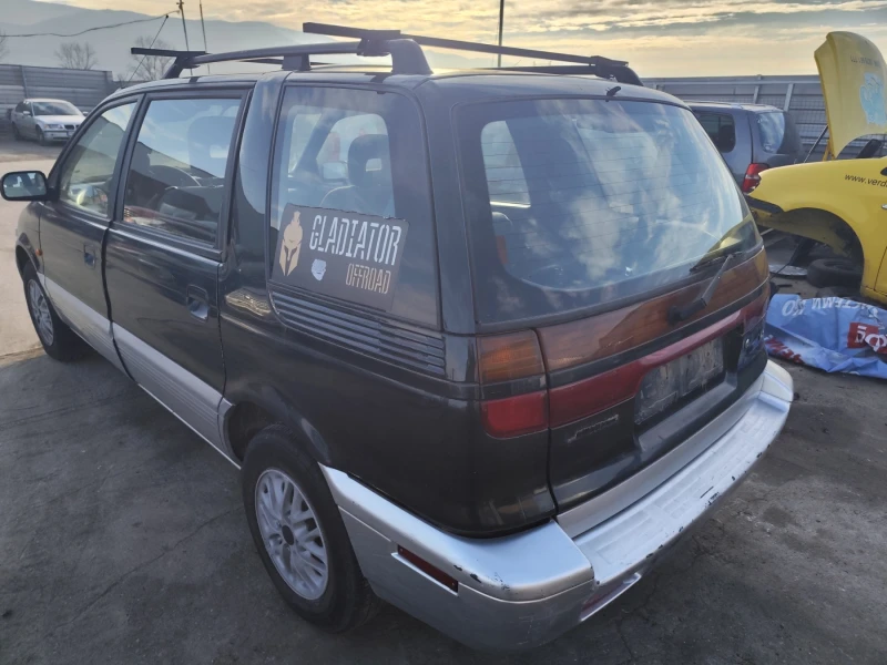 Mitsubishi Space wagon 2.0, снимка 5 - Автомобили и джипове - 52828502