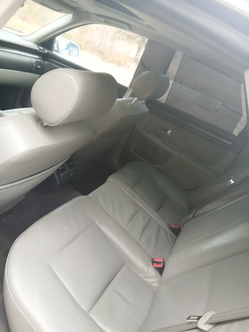 Audi S8, снимка 6 - Автомобили и джипове - 52973198