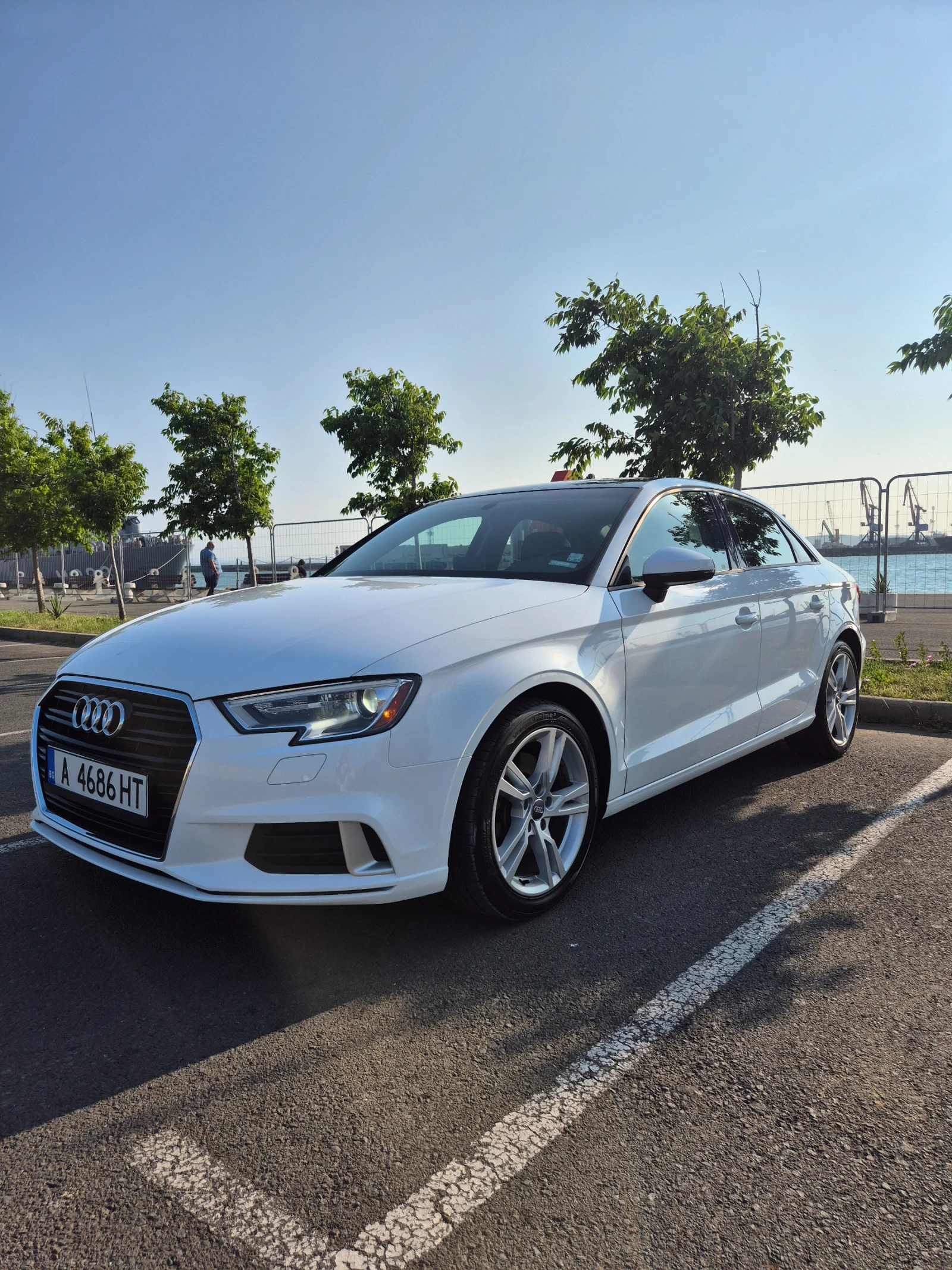 Audi A3 2.0 TFSI SEDAN  PANORAMA PROGRESSIVE , снимка 1