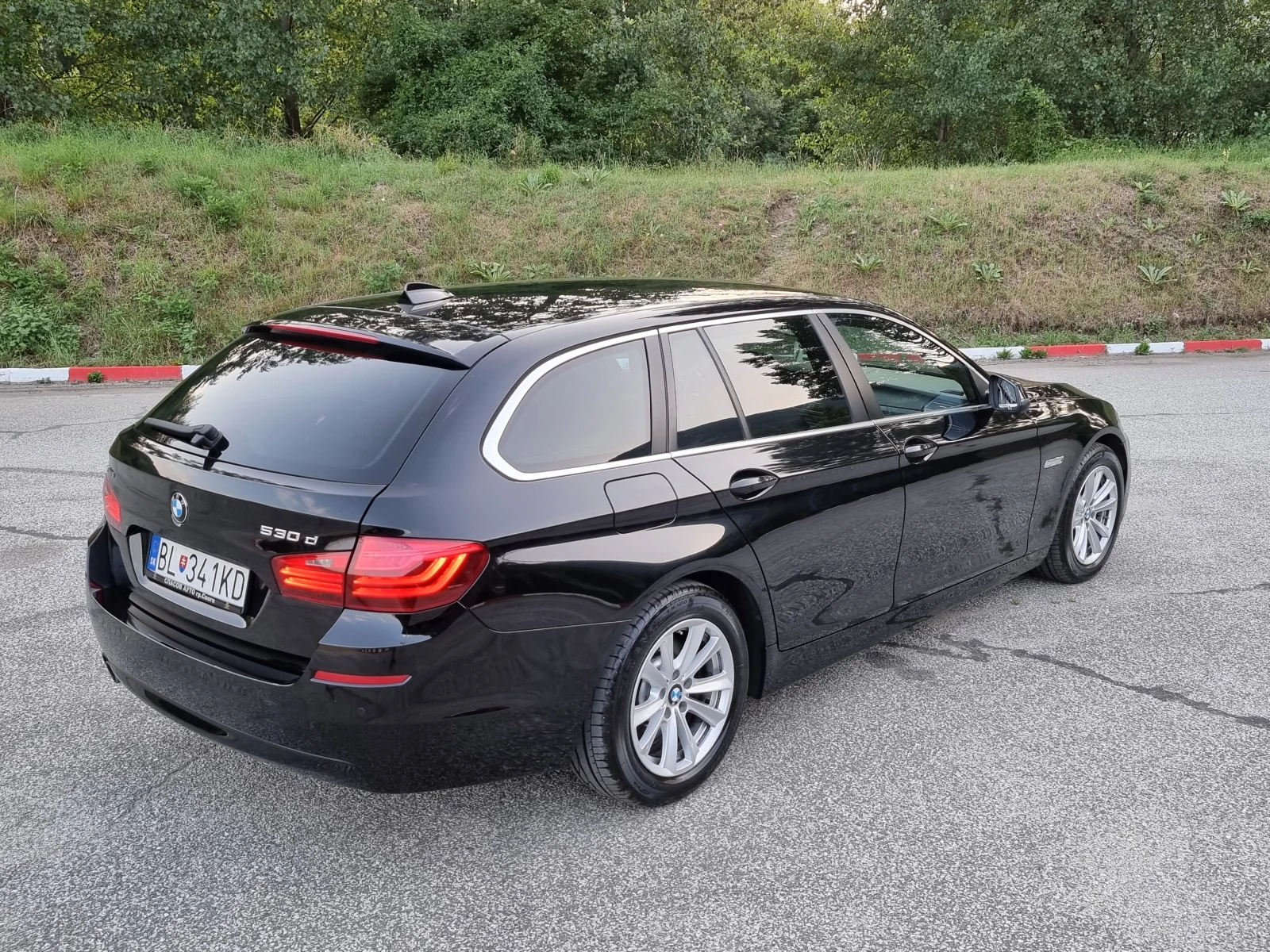 BMW 530 3.0 Face/Navig/2016g - изображение 6